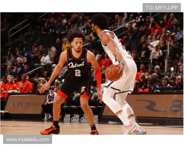 活塞主场首败西部快船十一战九胜